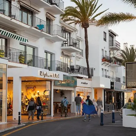Puerto Banus Apartment Marbella
